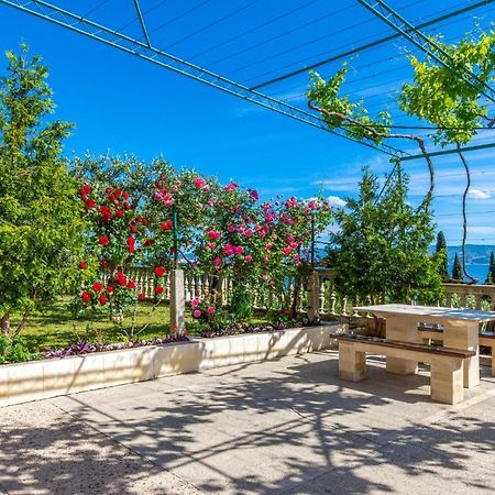 Stunning Apartment In Duce With Wifi Exterior photo